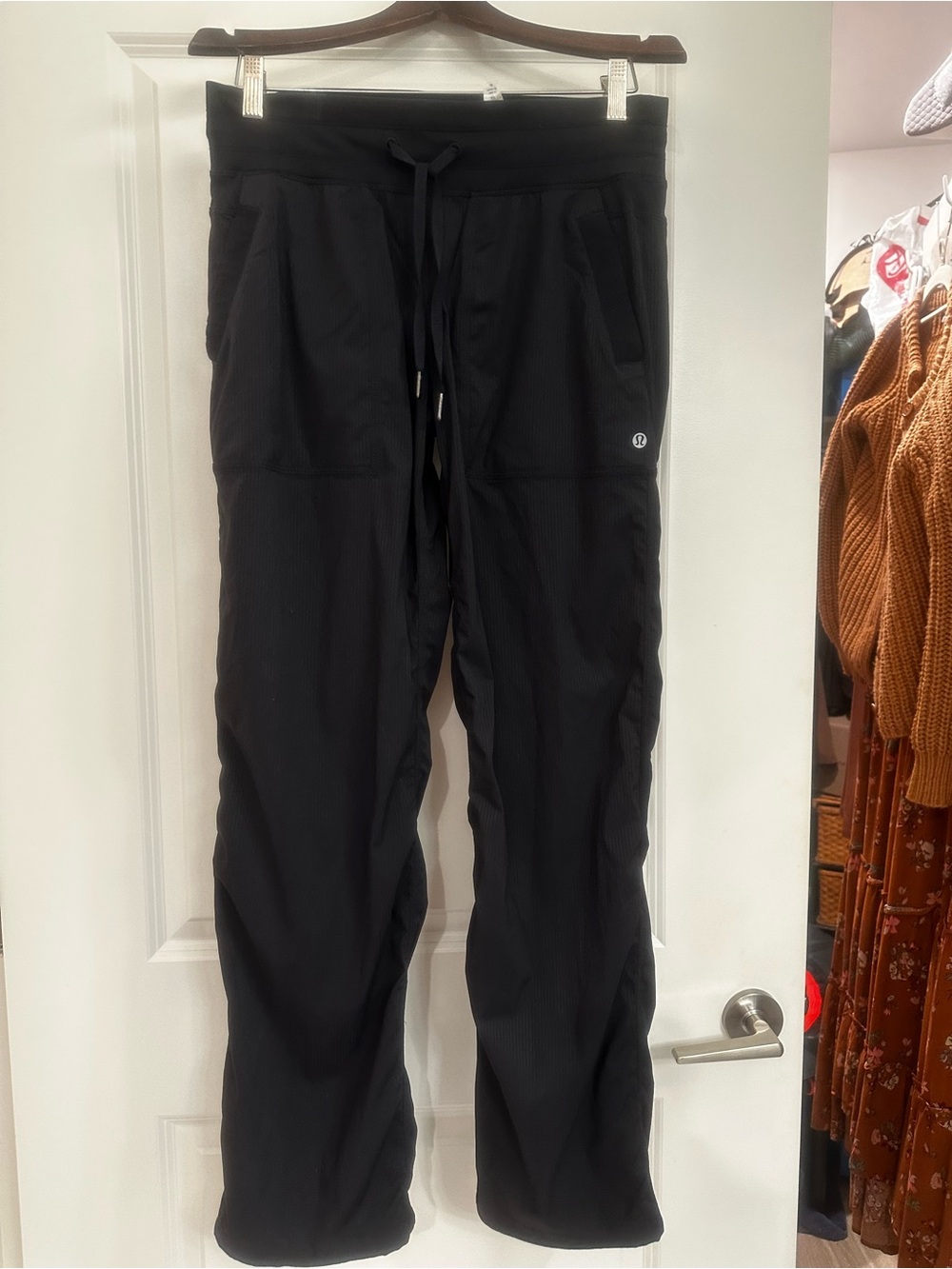 lululemon athletica Men's Black Jogger Sweatpants with Drawcord